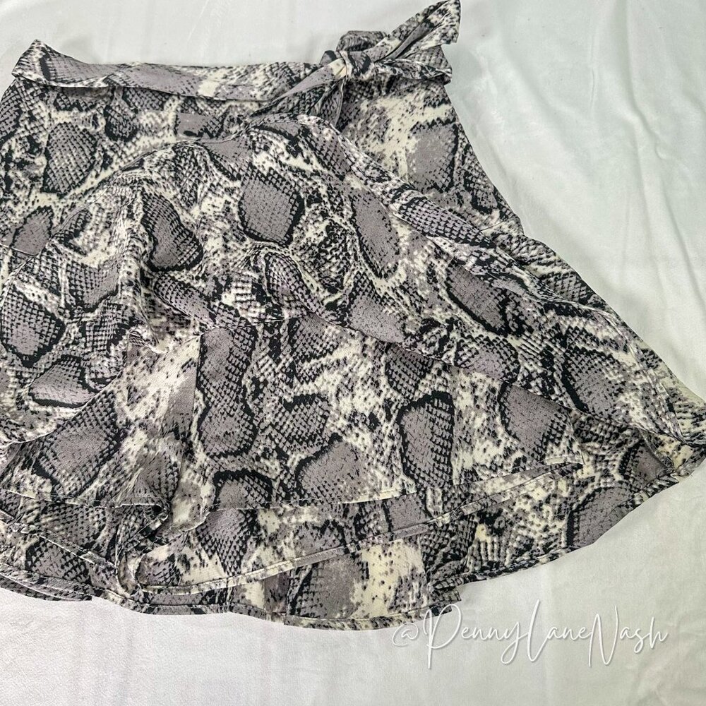 Vestique Snake Print Tie Waist Skort Skirt - Picture 4 of 8